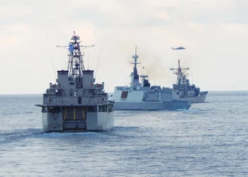 Τσουνάμι παραιτήσεων στο Ναυτικό προκαλεί ανησυχία