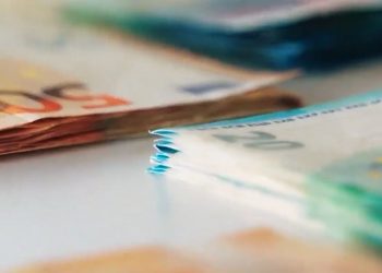 Αποκαλυπτικοί διάλογοι του κυκλώματος των εφοριακών που εκβίαζε επιχειρηματίες