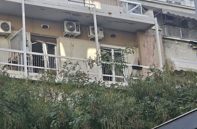 Αμπελόκηποι: Ταυτοποιήθηκε ο άνδρας που διαμελίστηκε από την έκρηξη – Συνελήφθη η γυναίκα που τραυματίστηκε