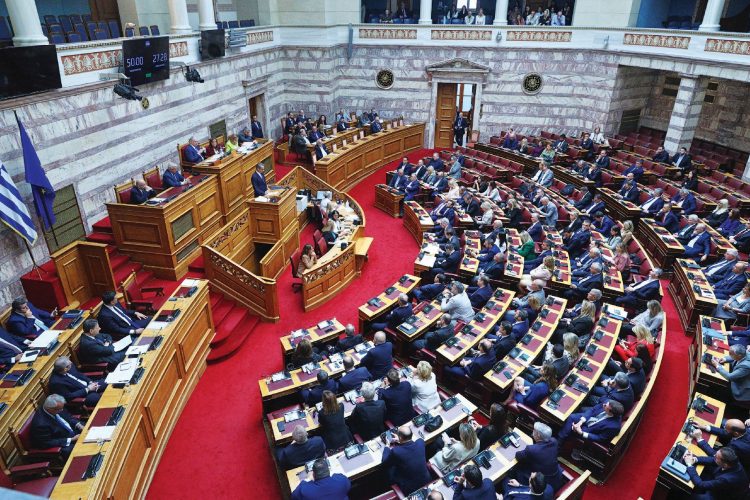 Προϋπολογισμός: Αντίστροφη μέτρηση για τη «μητέρα των μαχών» στη Βουλή