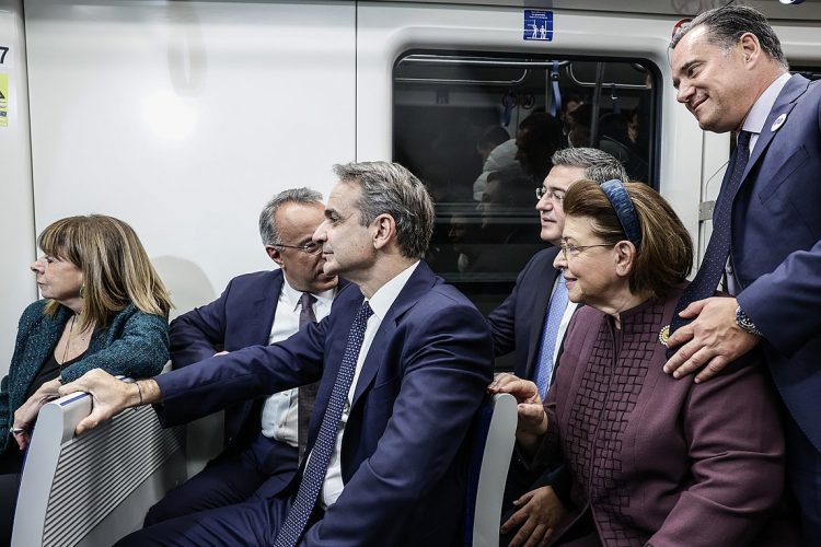 Μετρό Θεσσαλονίκης: Το πρώτο δρομολόγιο Μητσοτάκη-Σακελλαροπούλου – ΕΙΚΟΝΕΣ