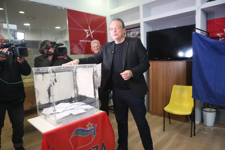 Εκλογές ΣΥΡΙΖΑ: Ο Σωκράτης Φάμελλος νέος πρόεδρος του κόμματος με ποσοστό 49,41%