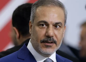 Προκλητική δήλωση Φιντάν λίγο πριν την επίσκεψη στην Ελλάδα – Προτείνει συνδιαχείριση στο Αιγαίο!