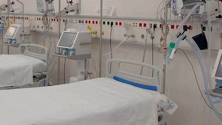 Γρεβενά: Μωρό που κατάπιε κέρμα γύρισε τρία νοσοκομεία για να του το βγάλουν