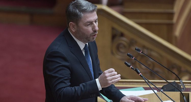 ΠΑΣΟΚ: Τα προνόμια του κόμματος τώρα που έγινε αξιωματική αντιπολίτευση