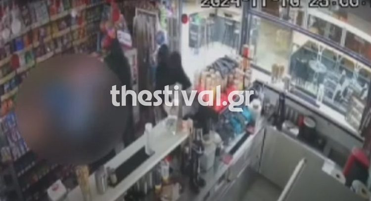 Θεσσαλονίκη: Ένοπλη ληστεία τριών ατόμων σε ψιλικατζίδικο – Βίντεο ντοκουμέντο