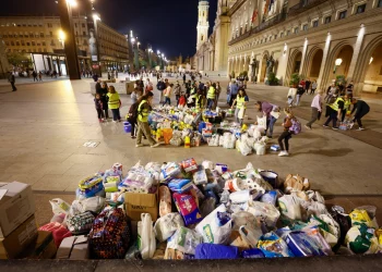 Βαλένθια: «Ακούγαμε ανθρώπους να ουρλιάζουν καθώς τους παρέσερνε το νερό» – Συγκλονιστικές μαρτυρίες από τις πλημμύρες