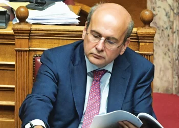 Ο Χατζηδάκης διαψεύδει και την GPO: Εισαγόμενη η ακρίβεια – «Δεν είναι όλα “τζάμι”, αλλά δεν θα λέει ο καθένας ό,τι θέλει»