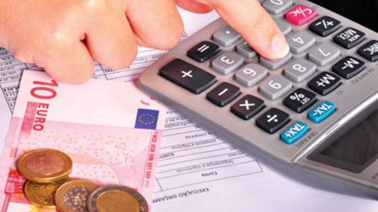 Ενίσχυση των μικρομεσαίων ζητά ο πρόεδρος της Ένωσης Επιμελητηρίων και του ΕΒΕΑ