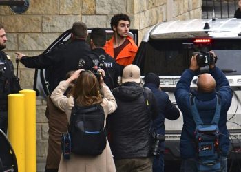 Δολοφονία CEO: Το αδημοσίευτο μανιφέστο του Λουίτζι Μαντζιόνε – «Αυτά τα παράσιτα θα έπρεπε να το περιμένουν»