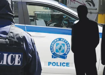 Σύλληψη υψηλόβαθμου αξιωματικού της Δίωξης Ναρκωτικών για συνεργασία με «βαρώνους» κοκαΐνης