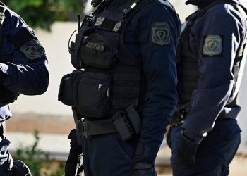 Μεγάλη επιχείρηση της Δίωξης Εκβιαστών για εγκληματική οργάνωση στην Αττική – 23 συλλήψεις