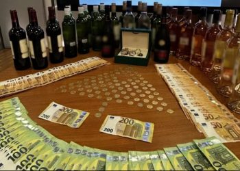 ΕΛΑΣ: 12 συλλήψεις για κύκλωμα λαθρεμπορίας αλκοολούχων ποτών – Το κόλπο με τις ψευδείς τριγωνικές συναλλαγές εντός ΕΕ