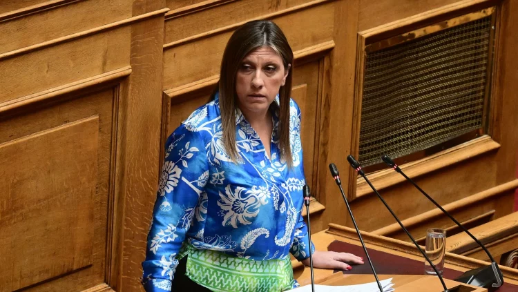 Ζωή Κωνσταντοπούλου σε Τασούλα για αστυνομικό Βουλής: «Τον καλύπτετε»