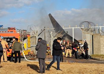 Νότια Κορέα: 177 επισήμως οι νεκροί – Η προειδοποίηση του πύργου ελέγχου στον πιλότο για σμήνη πουλιών