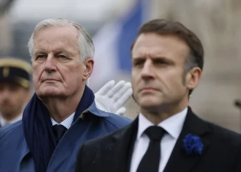 Πτώση Γαλλικής Κυβέρνησης: Οι αμαρτίες του Μακρόν και η αλαζονεία του κατεστημένου