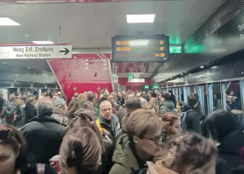 Μετρό Θεσσαλονίκης: Νέες περιπέτειες για τους επιβάτες
