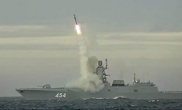 Βαλτική θάλασσα: Ρωσικό πλοίο εκτόξευσε πυρά σε γερμανικό ελικόπτερο