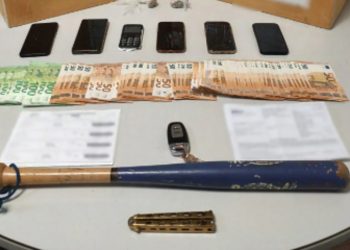 Εξαρθρώθηκε συμμορία που εισήγαγε ναρκωτικά αεροπορικώς