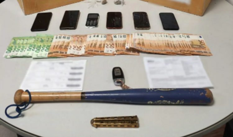 Εξαρθρώθηκε συμμορία που εισήγαγε ναρκωτικά αεροπορικώς