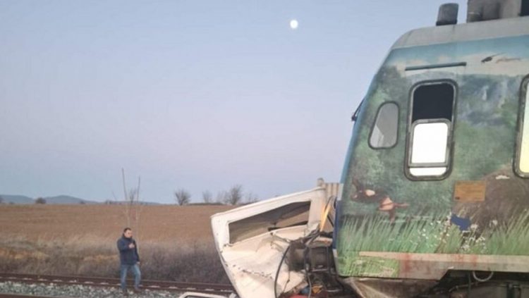 Κιλκίς: Νεκρός ο οδηγός του ΙΧ που παρασύρθηκε από τρένο