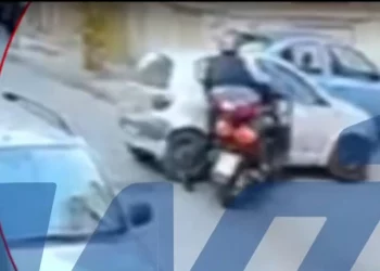 Η στιγμή του τροχαίου του Σπύρου Δημητρίου – «Δεν θα μιλούσαμε τώρα αν βλέπατε πως έγινε το κράνος»