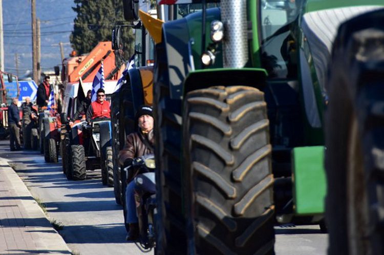 Λάρισα: Αγροτικές κινητοποιήσεις στις 23/1 – Ετοιμάζεται μπλόκο στον κόμβο της Γυρτώνης