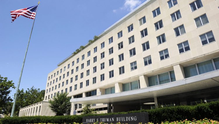 Στέιτ Ντιπάρτμεντ: Στον «πάγο» όλα τα προγράμματα εξωτερικής βοήθειας προς άλλες χώρες