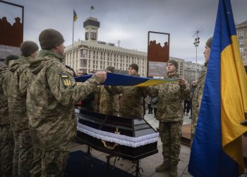 Ουκρανία – Ρωσία κλιμακώνουν τον πόλεμο με τον Τραμπ προ των πυλών του Λευκού Οίκου – Πιο μακριά από ποτέ η ειρήνευση