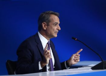 Έγκλημα Τέμπη: Έκτακτη τηλεοπτική συνέντευξη Μητσοτάκη στον απόηχο των μαζικότατων διαδηλώσεων