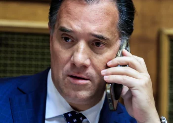 Ο αυτοθαυμασμός του Άδωνι για τα χάλια του ΕΣΥ