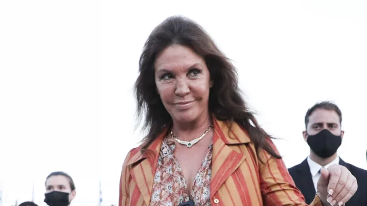 Πρόστιμο στη Βάνα Μπάρμπα για οδήγηση υπό την επήρεια αλκοόλ – «Μπράβο τους, ένιωσα Ευρωπαίος πολίτης»