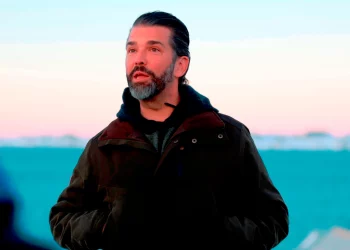 Ντόναλντ Τραμπ Τζούνιορ: Για τη φωτιά στο Λος Άντζελες φταίει η Ουκρανία!