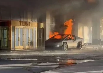 FBI για έκρηξη Tesla στο Λας Βέγκας: Υποστηρίζει πως ήταν αυτοκτονία και όχι τρομοκρατική επίθεση