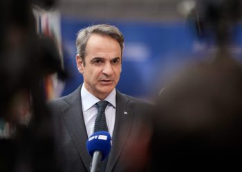 Πλασματική εικόνα για οικονομία από Μητσοτάκη: «Το 2025 ξεκινά με αισιοδοξία και δυναμική»