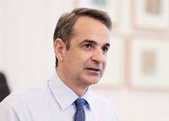 Μητσοτάκης: «Θα κάνουμε ό,τι χρειαστεί για να περιορίσουμε τις αναμονές στα φαρμακεία του ΕΟΠΥΥ»