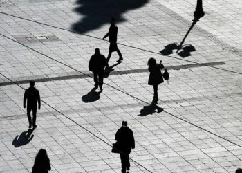 ΥΠΟΙΚ: Σε εφαρμογή 18 μειώσεις φόρων – Τα 7 μέτρα στήριξης των εισοδημάτων το 2025