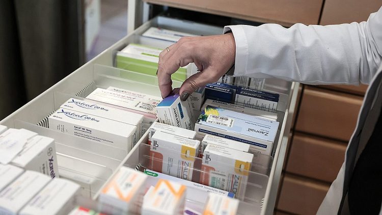 Παράνομες συνταγογραφήσεις: Ελεύθερα τα έξι μέλη του κυκλώματος – Αρνήθηκαν τις κατηγορίες