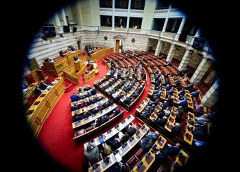 Τέμπη: Τι θα συμβεί αν η υπόθεση σταλεί από τη Δικαιοσύνη στη Βουλή