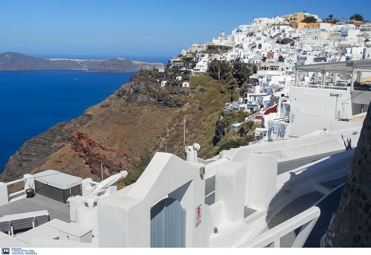 Συνεχίζεται η σεισμική δραστηριότητα μεταξύ Αμοργού και Σαντορίνης – Τα προληπτικά μέτρα – Τι λέει ο Γεράσιμος Παπαδόπουλος