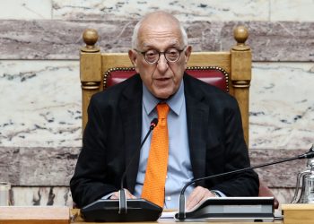 Κακλαμάνης σε ερώτηση του documentonews για Καρυστιανού: «Όλοι οι πολίτες είναι ίσοι, τα προβλήματά τους δεν είναι ίδια»