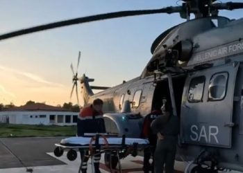 Γαύδος: Διάσωση τραυματία από Super Puma της Πολεμικής Αεροπορίας – ΒΙΝΤΕΟ