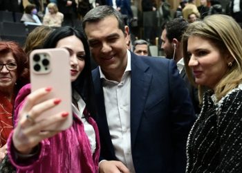 Αλέξης Τσίπρας: Ζητείται Ελπίς, διότι διαχειρίστηκαν μια εθνική τραγωδία με όρους προσωπικής και κομματικής ιδιοτέλειας, κακοποιώντας κάθε έννοια δικαιοσύνης