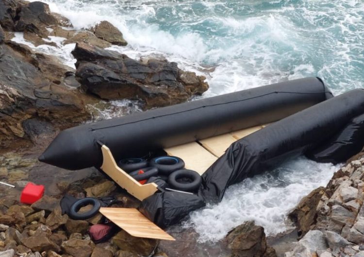 Λέσβος: Νεκρή μετανάστρια σε βάρκα με πρόσφυγες στα νότια του νησιού