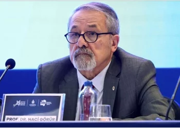 Εκτίμηση Τούρκου Γεωλόγου: Κίνδυνος για τσουνάμι – Τι δείχνουν οι αυξανόμενοι σεισμοί στο Αιγαίο