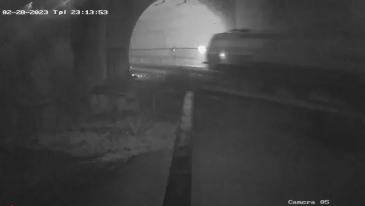 Τέμπη: Νέα ανάλυση Κοκοτσάκη κονιορτοποιεί το κυβερνητικό αφήγημα από τα (ανεξακρίβωτης γνησιότητας) βίντεο της Interstar