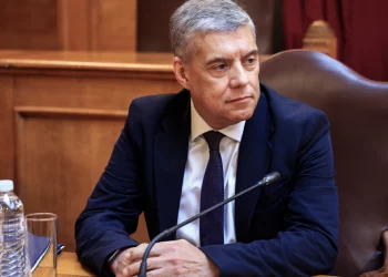 €180.000 για παράνομη πρόσληψη από τον Αγοραστό – Με απόφαση του ΣτΕ δικαιώθηκε ο αδικημένος δικηγόρος