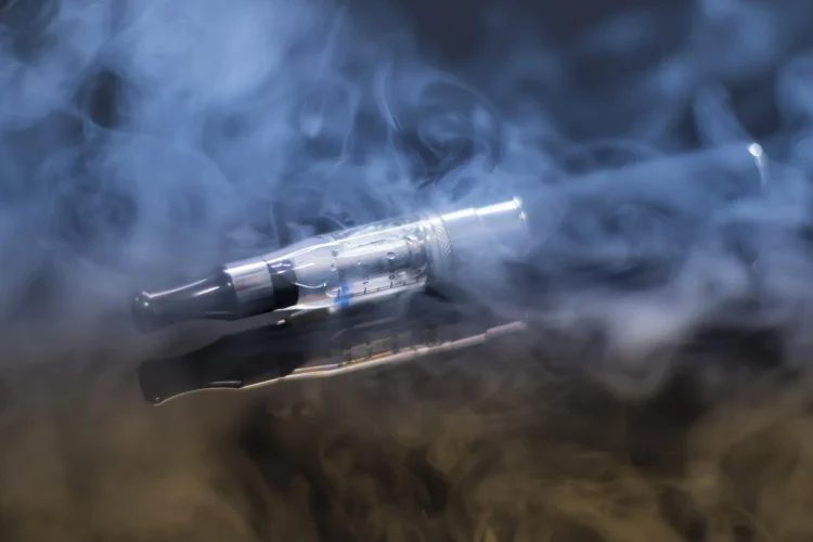 Πάτρα: Έρευνα για την χρήση ηλεκτρονικού τσιγάρου από ανήλικους που κατέληξαν στο Πανεπιστημιακό νοσοκομείο