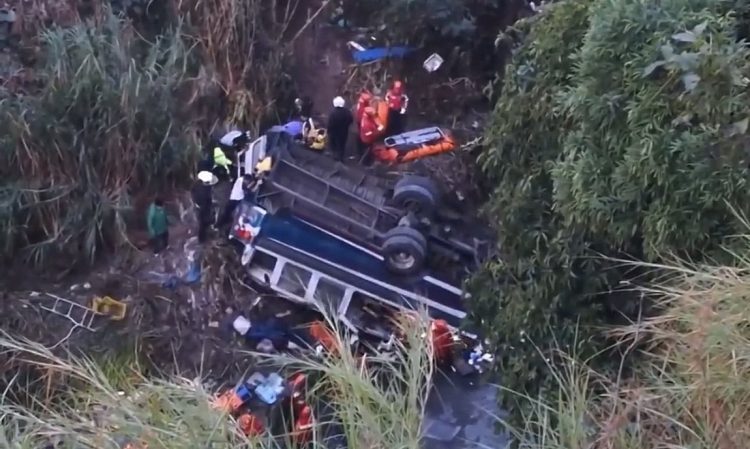 Γουατεμάλα: Τουλάχιστον 51 άνθρωποι σκοτώθηκαν σε δυστύχημα με λεωφορείο