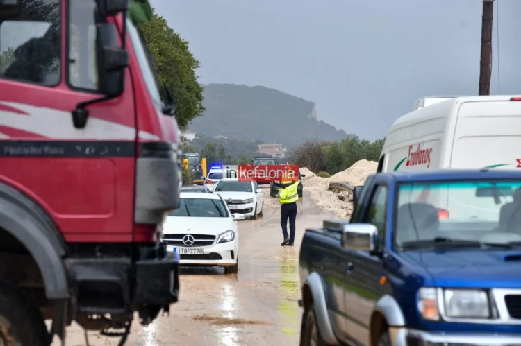 Κεφαλονιά: Μεγάλες καταστροφές από τις βροχοπτώσεις – Αίτημα να κηρυχθεί σε κατάσταση έκτακτης ανάγκης